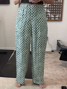 Abercrombie & Fitch Green Geometric Wide-Leg Pants